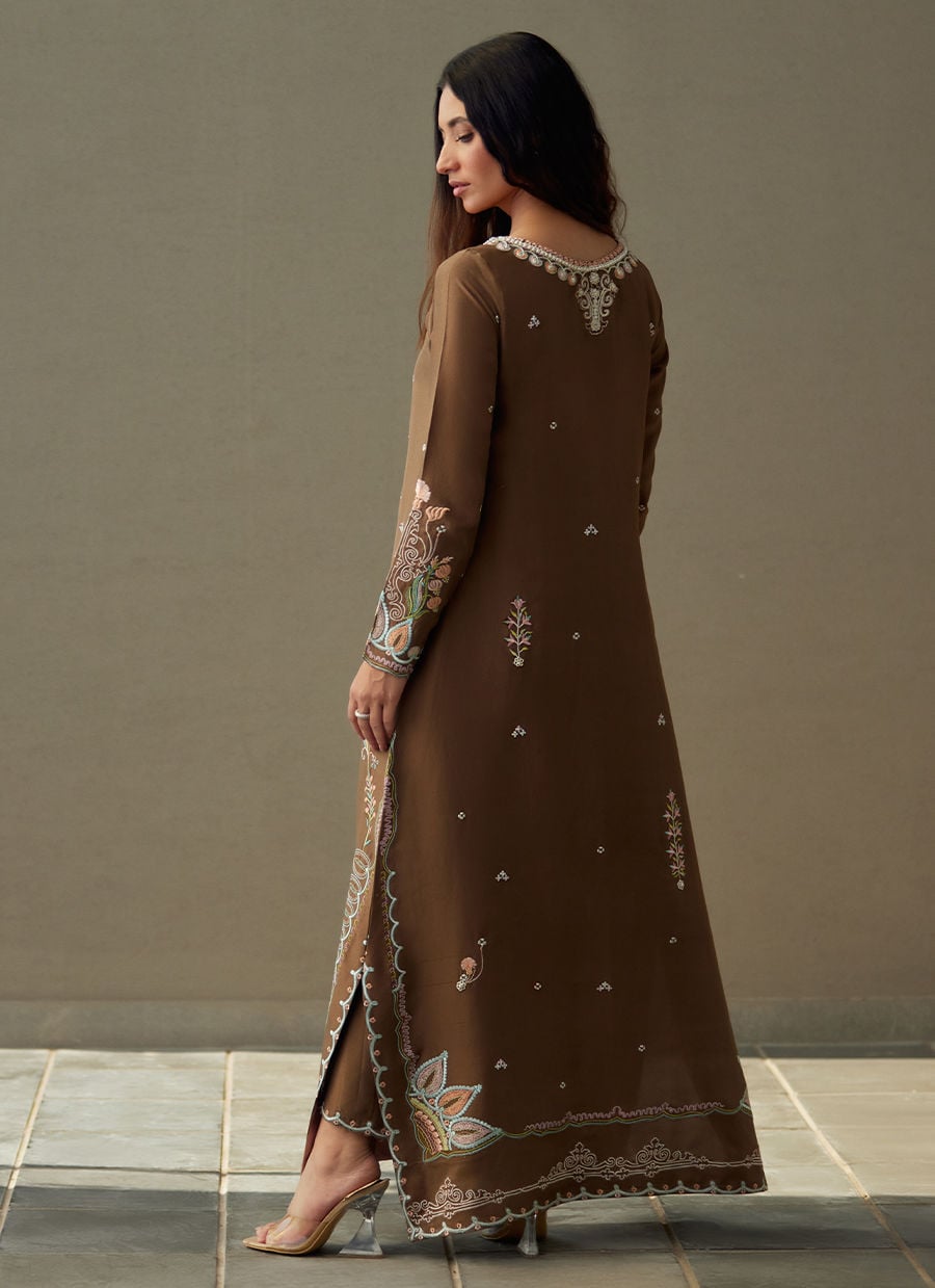 Farah Talib Aziz | Laani The Kaftan Edit | Enia Espresso Silk