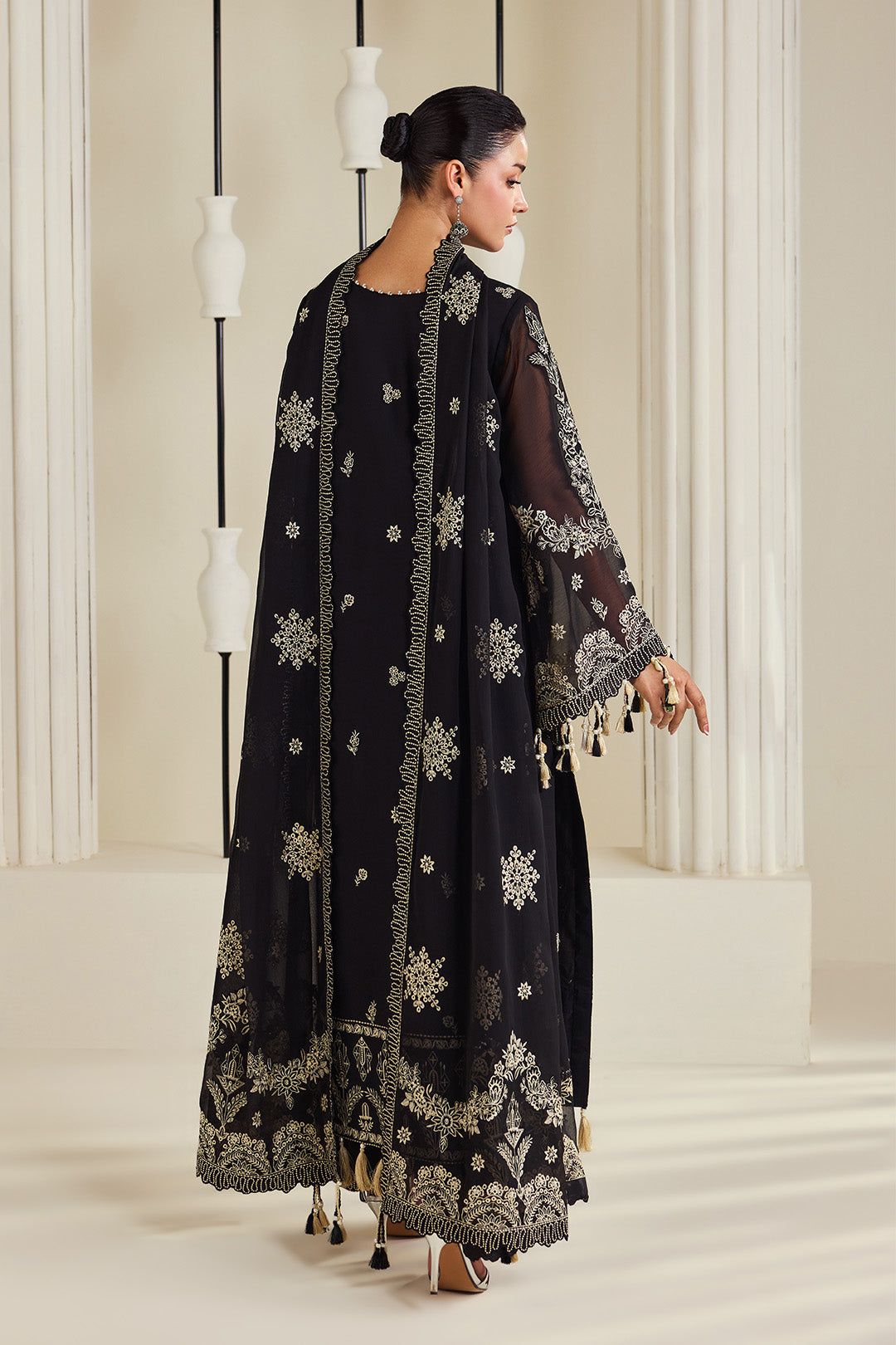 Alizeh | Dhaagay Formals |AF-DHG-5050-Zarly
