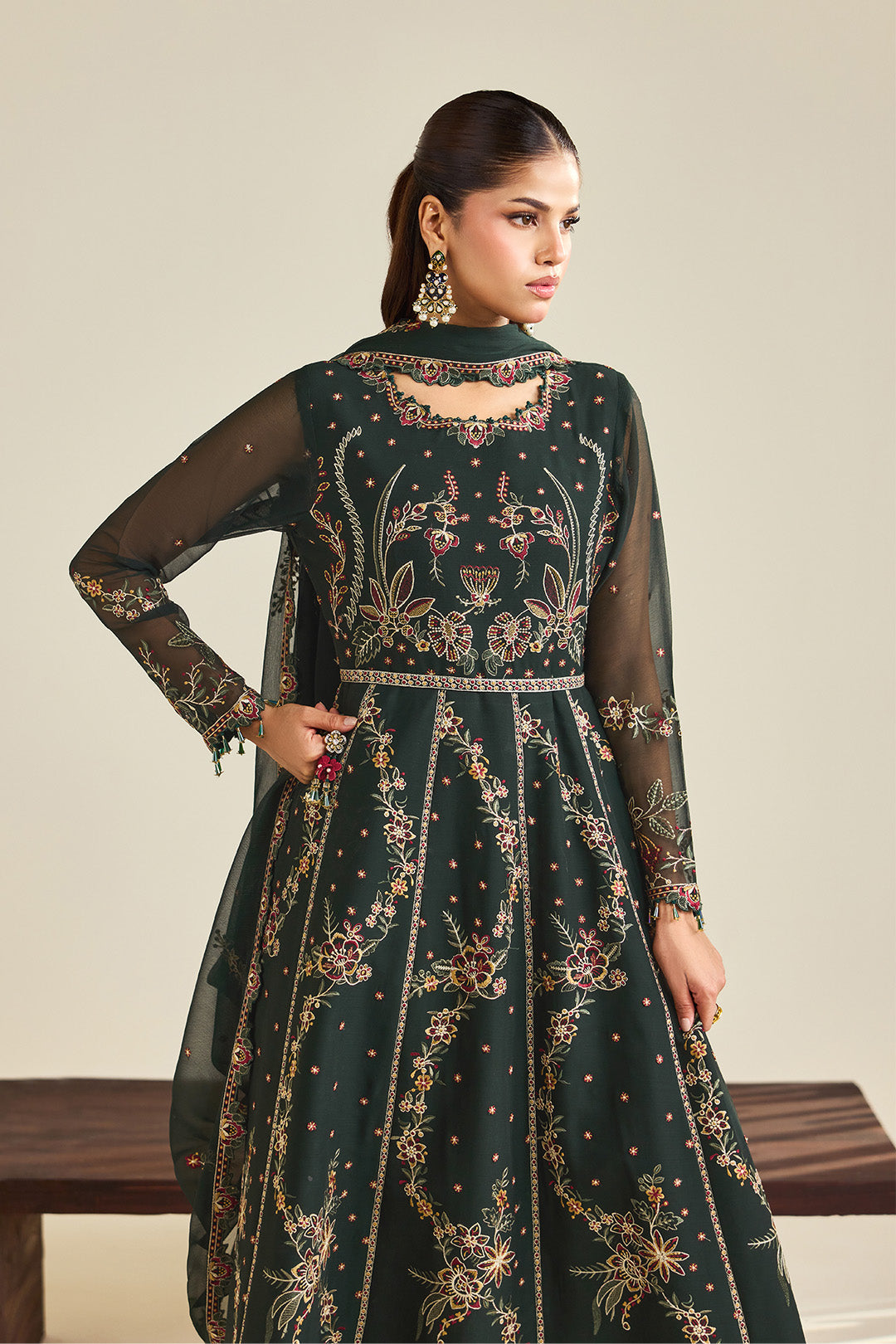 Alizeh | Dhaagay Formals | AF-DHG-5047-Sohana