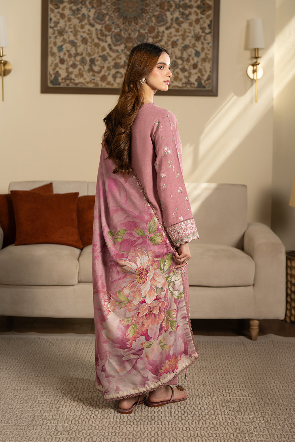 Neeshay | Winter Reverie | Peonette
