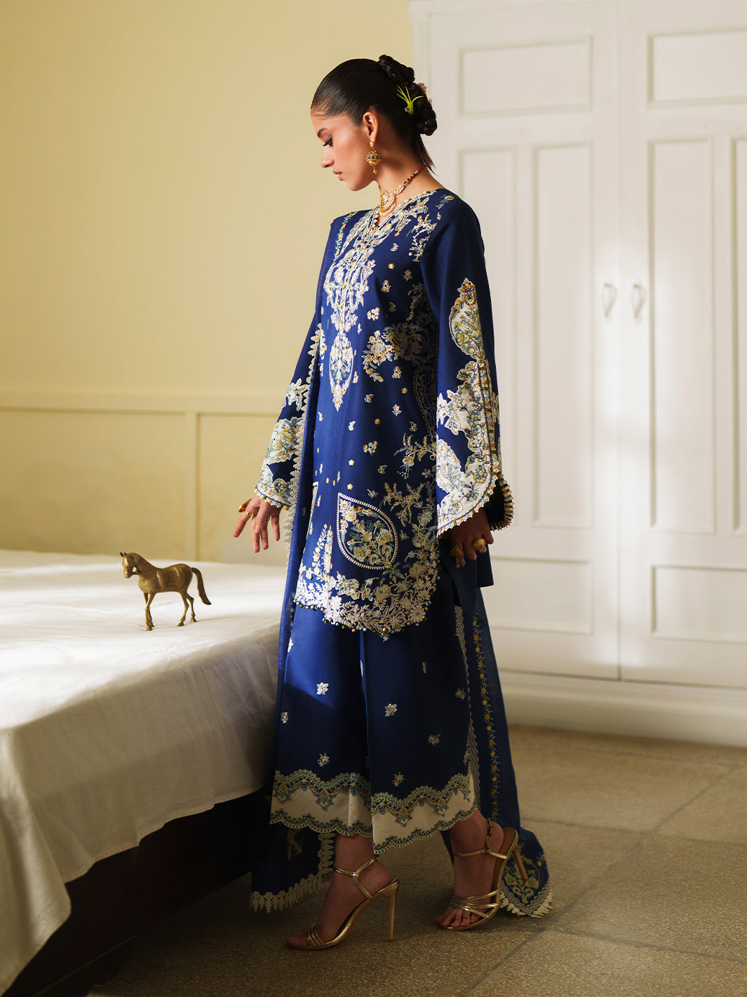 Bin Ilyas | Heritage Dore | 175-B