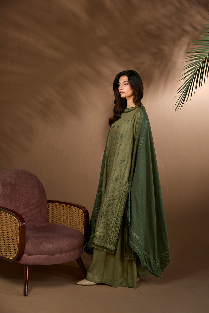 Sobia Nazir | Winter Shawl 25 | Design 2A