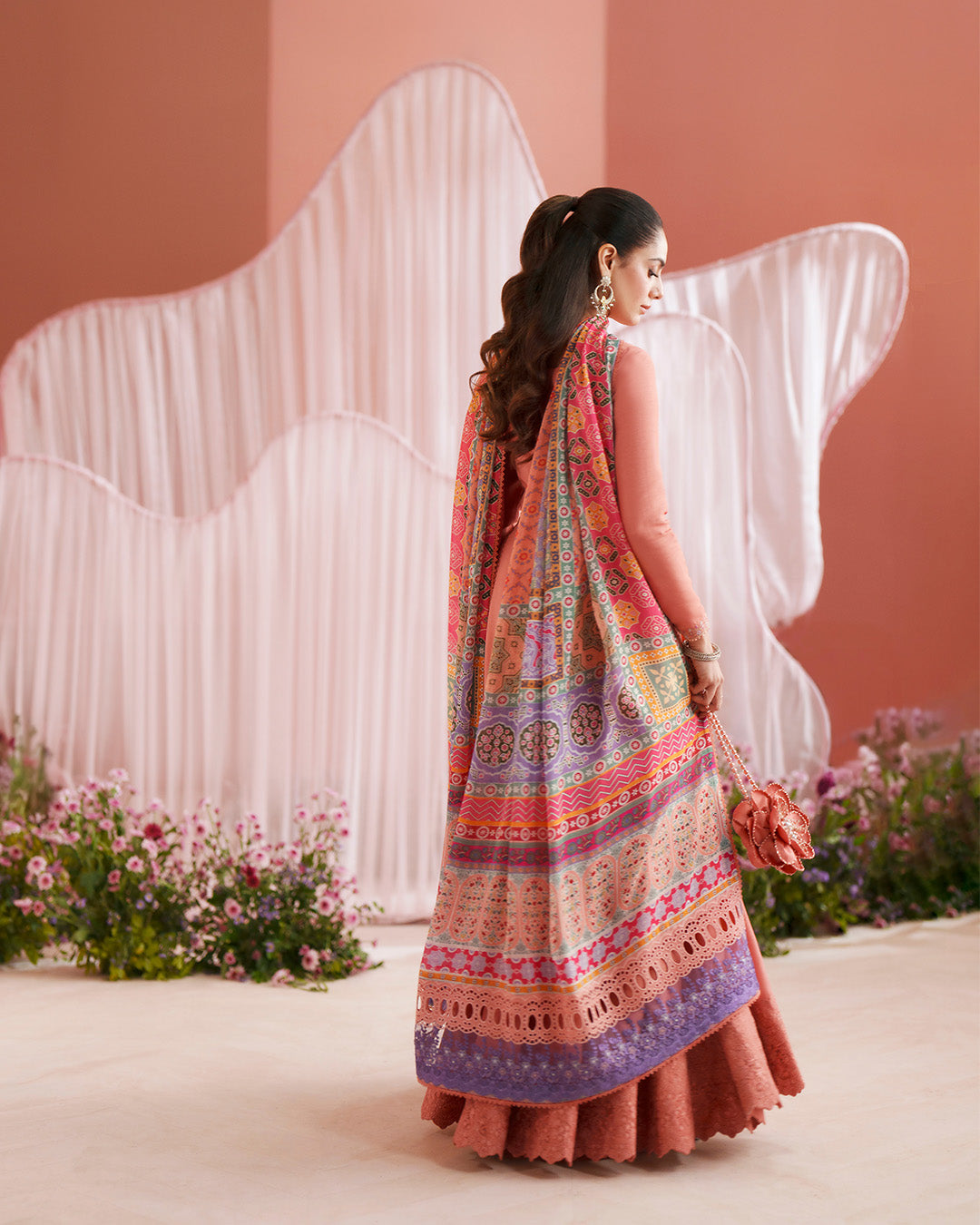 Faiza Saqlain | Roim Pret | Muzn