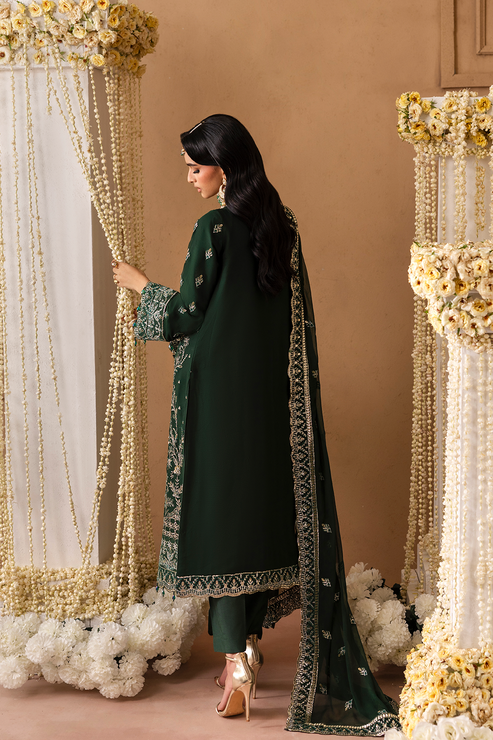 Emaan Adeel | Sheherzadi Formals 25 | VANIA