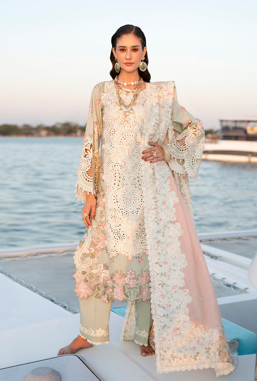 AJR Couture | Evara Luxury Lawn | Fyna