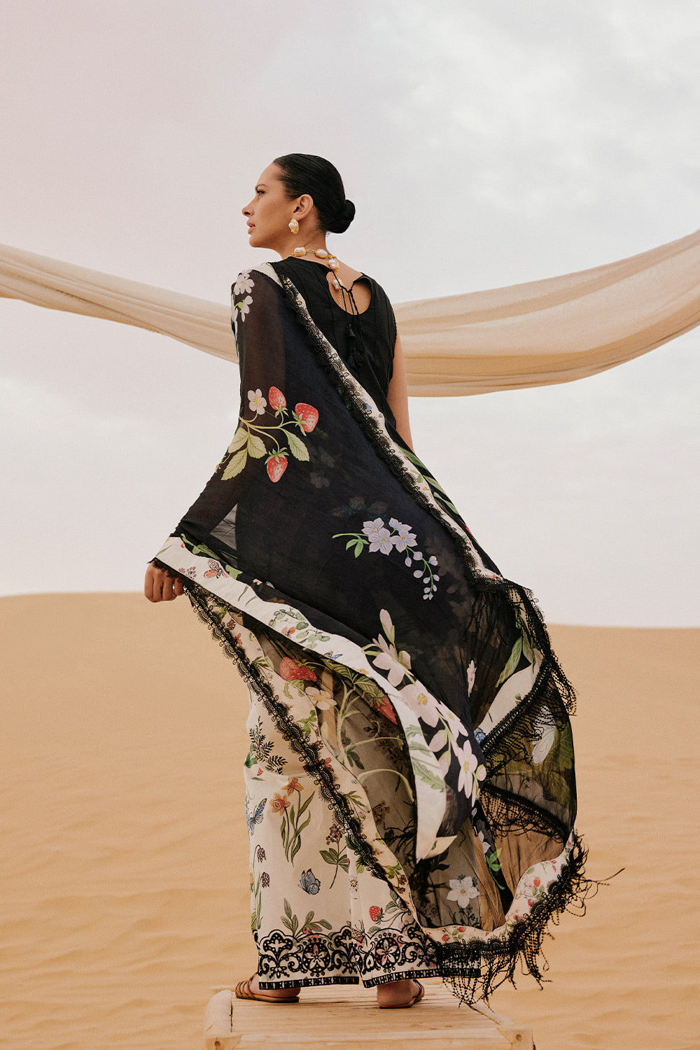 Saira Rizwan | Luxury Lawn 26 | DIARA-SRL26-07
