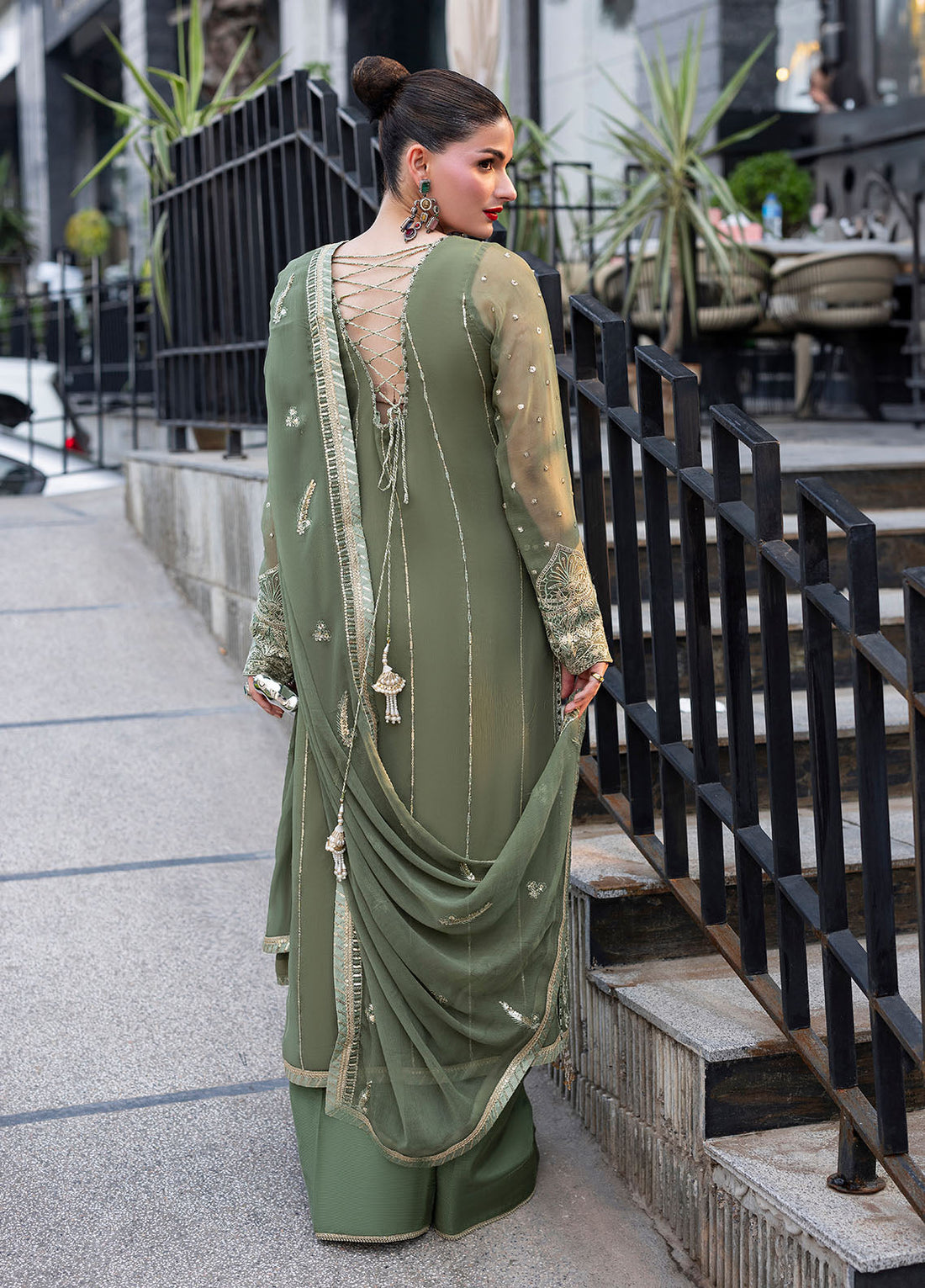 Sahane | At First Glance | CT 25006 Mist