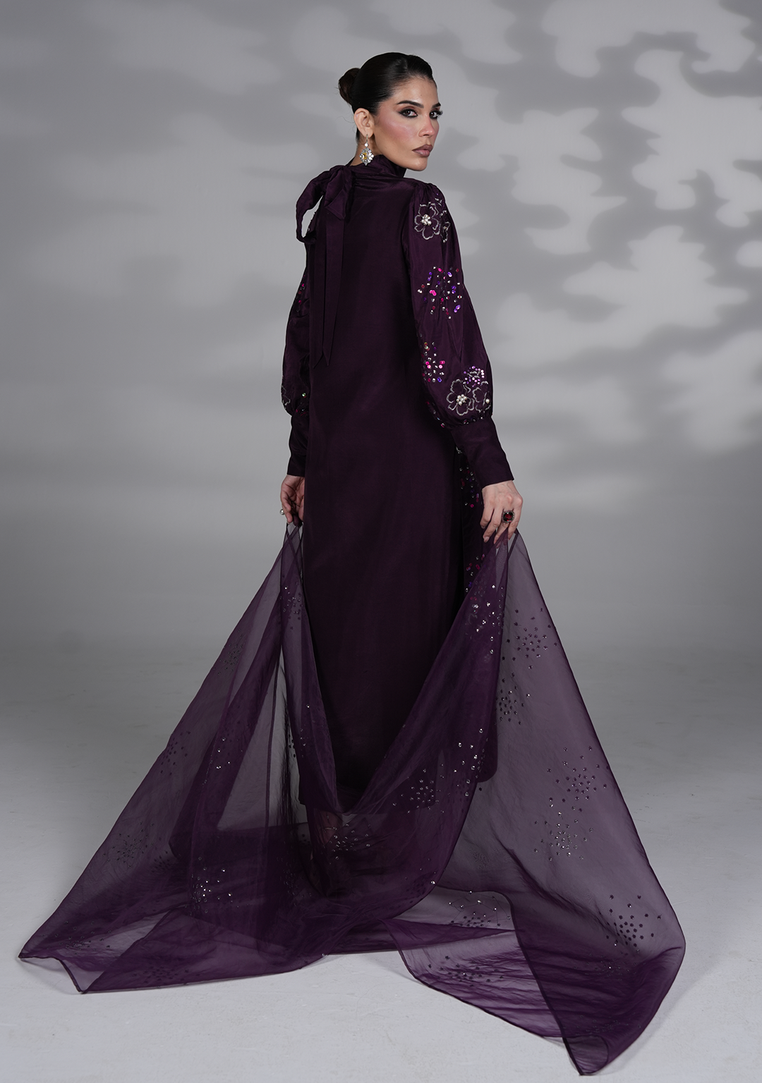 Amave | Oro Luxury Wear | AM-17
