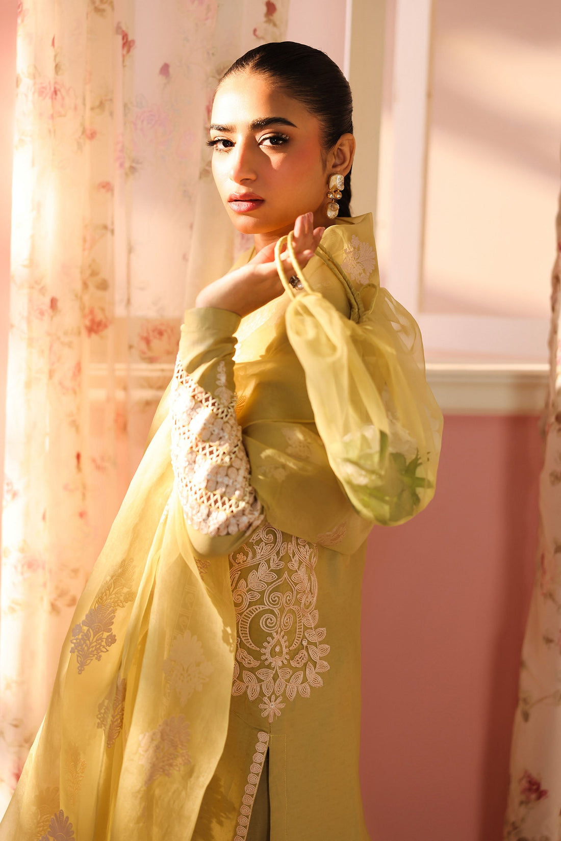 Maria B | Pre Fall Dresses | 3 Piece Embroidered Dobby Suit MM