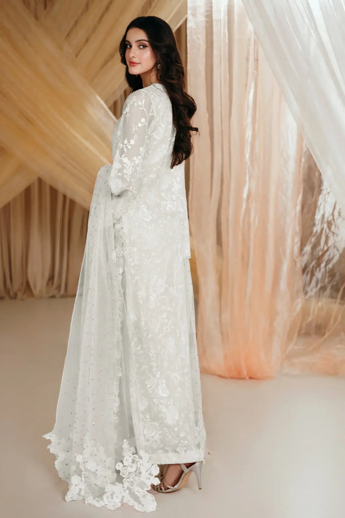 Musferah Saad | Mystere Formals | Divine Whisper