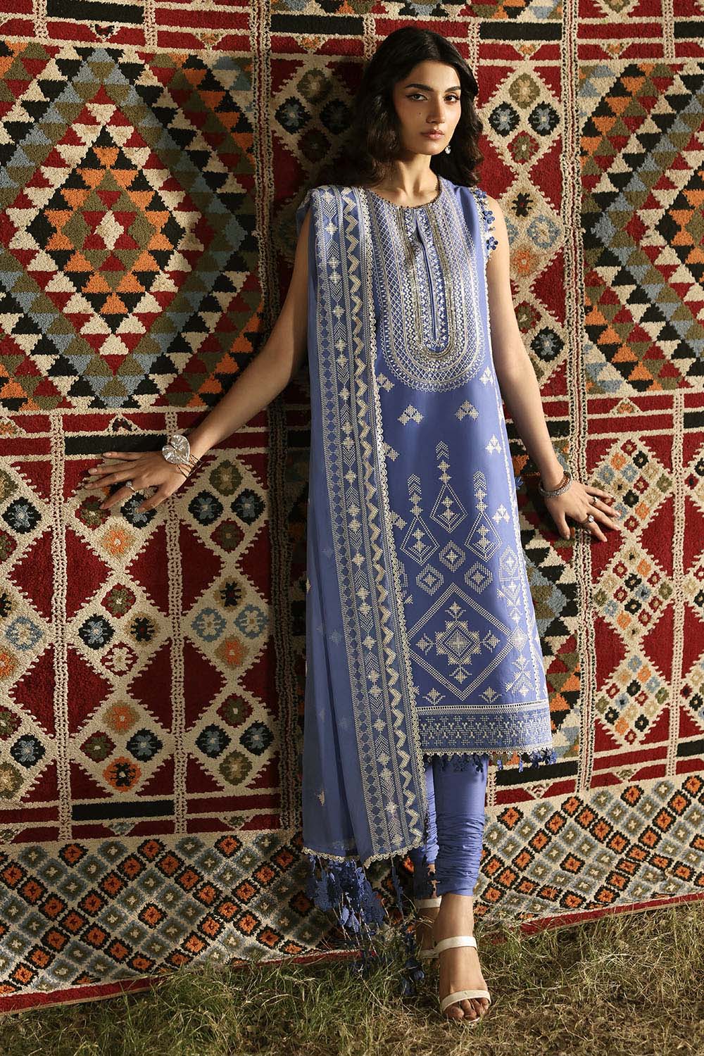Gul Ahmed | Luxury Lawn 26 | KD-62003