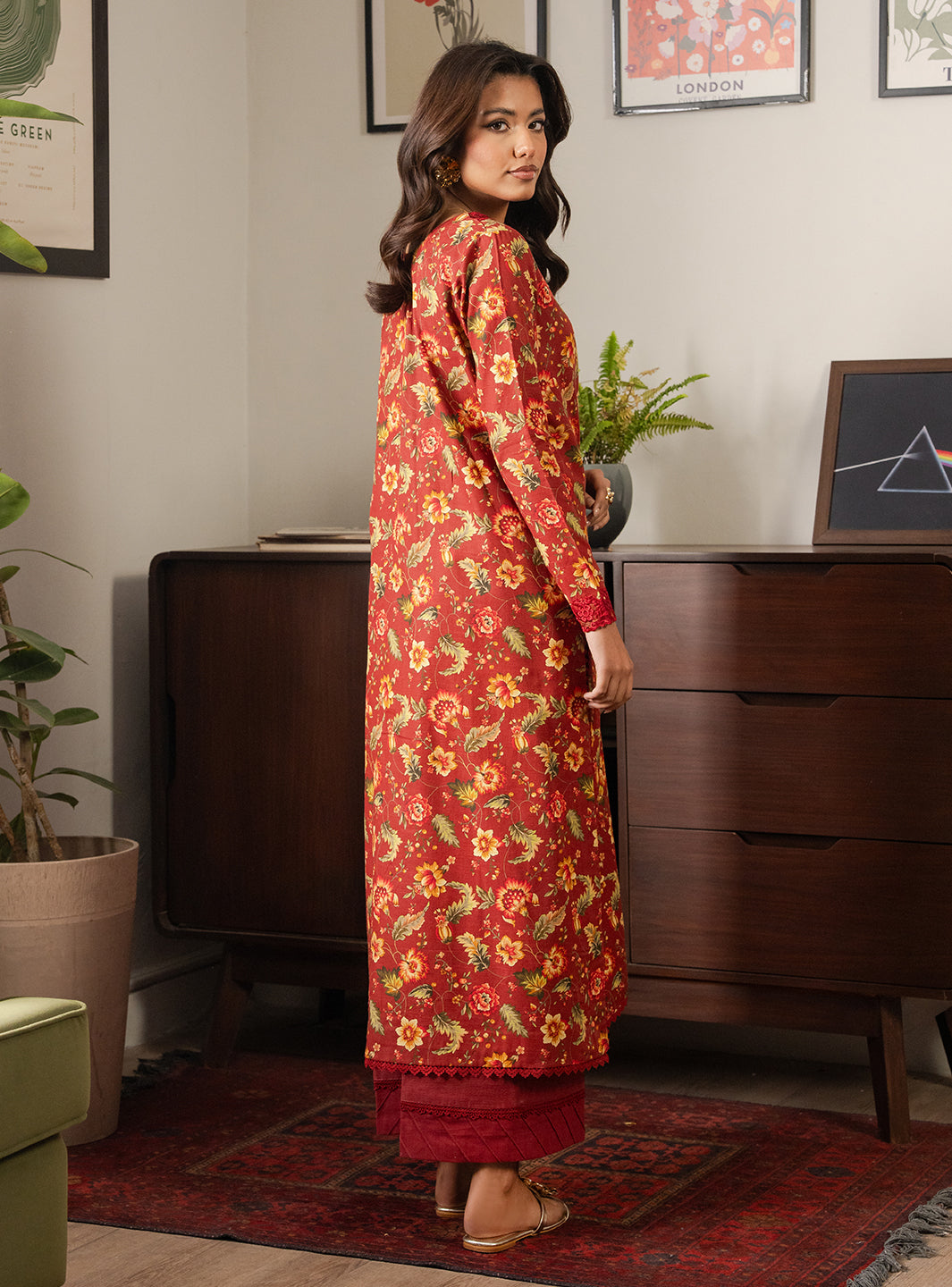 Faiza Faisal | Lumiere Pret | Fira