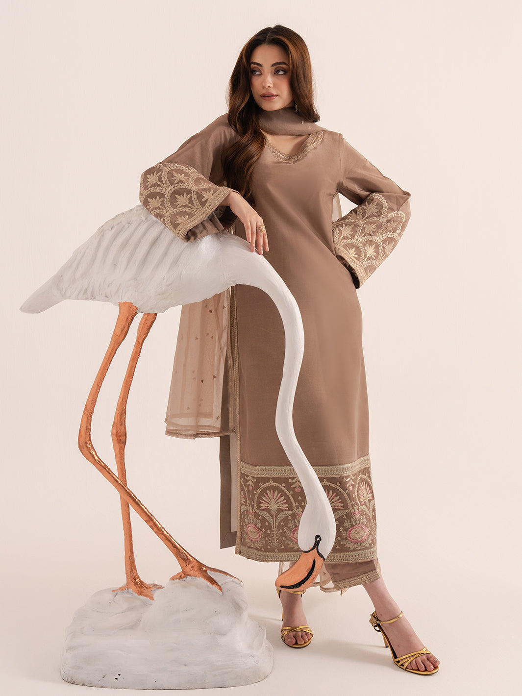 Izel | The Silk Chapter | Khaki