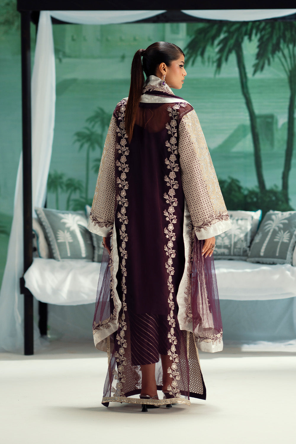 Maryum N Maria | Mushal Formals | ALIIZÃE - MSU5541