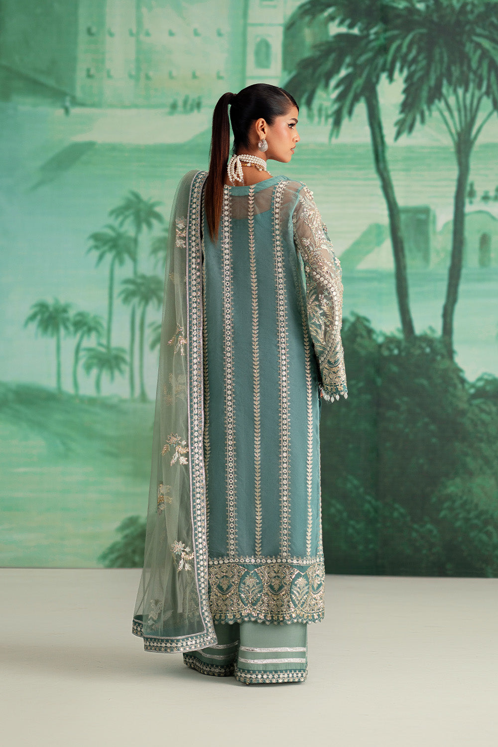 Maryum N Maria | Mushal Formals | GENEVIÃVE - MSU5545