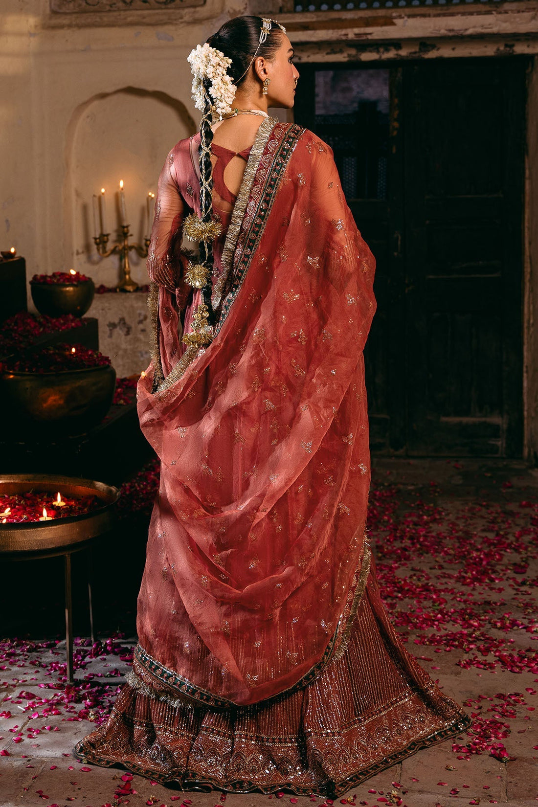 Motifz | Luxury Formals | 4830-RINAZ