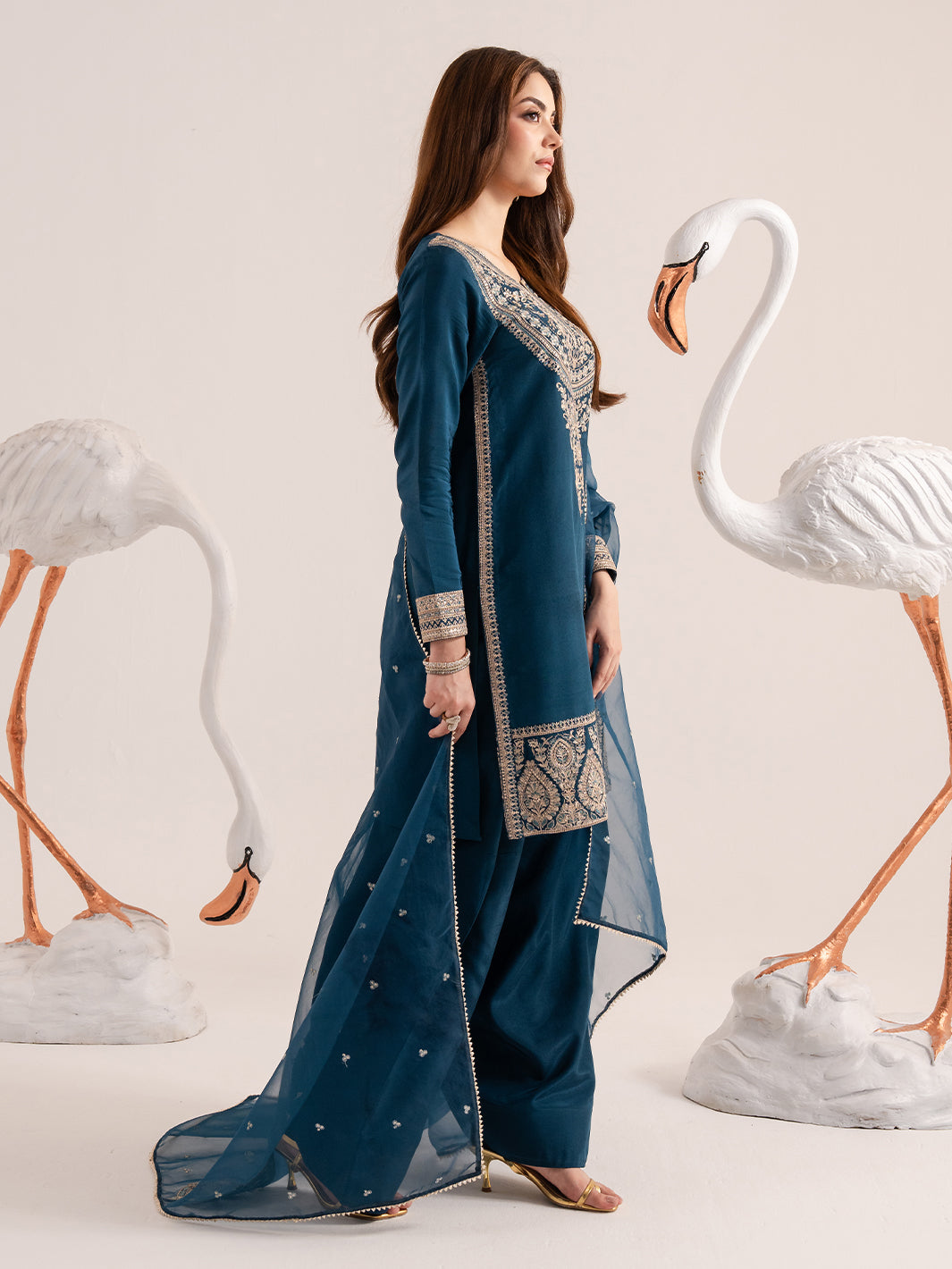 Izel | The Silk Chapter | Ocean