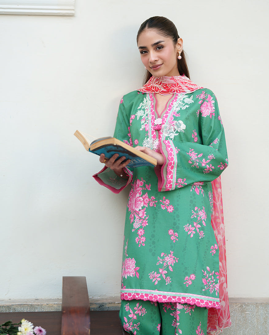Roheenaz | Whispered Florals | Rose Mist