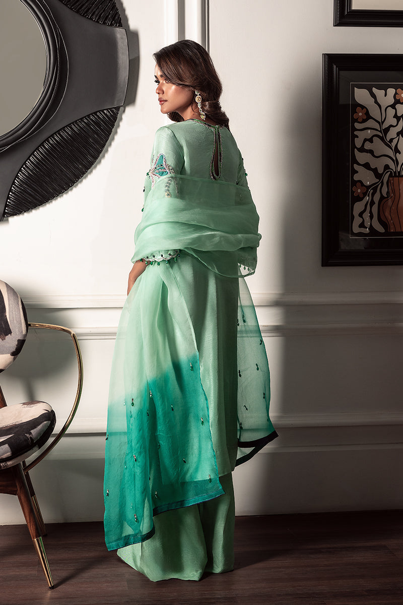 Wardha Saleem | Zimal Silk Edit | Louna