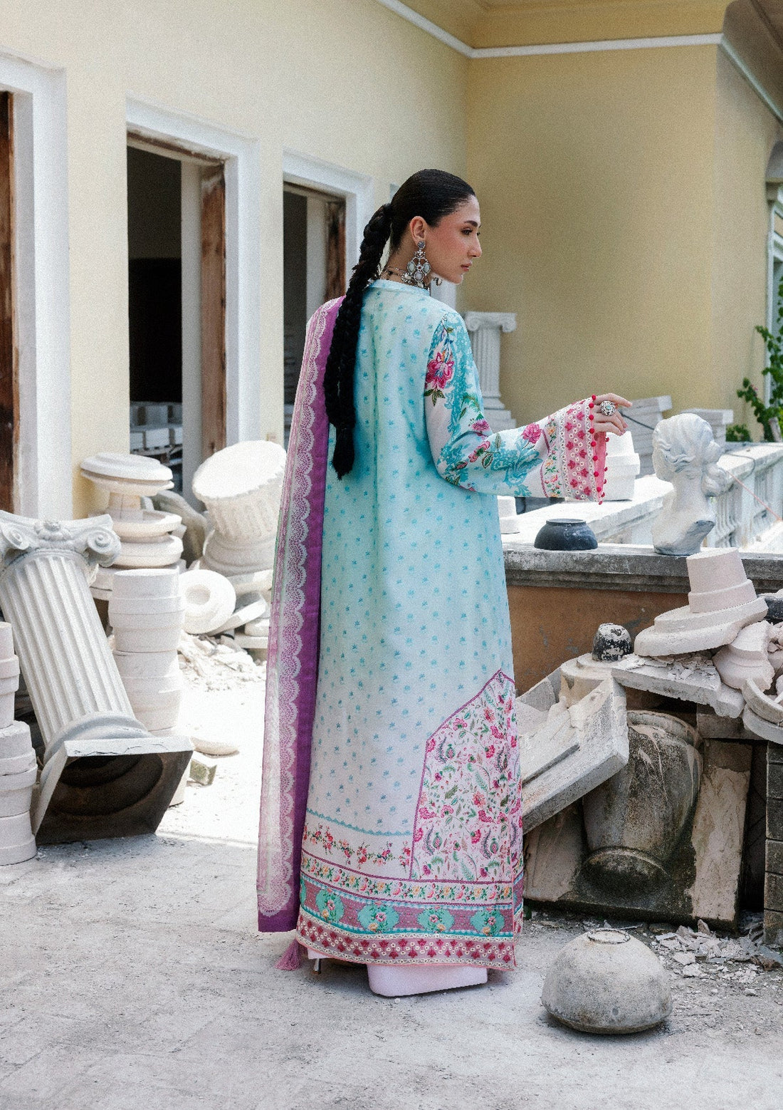 Aik Atelier | Lasy Aik 26 | Lady Aik - Look B2603