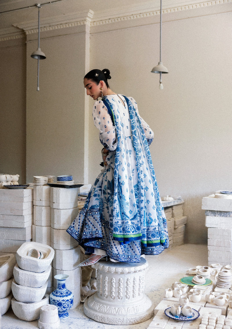Aik Atelier | Lasy Aik 26 | Lady Aik - Look B2605