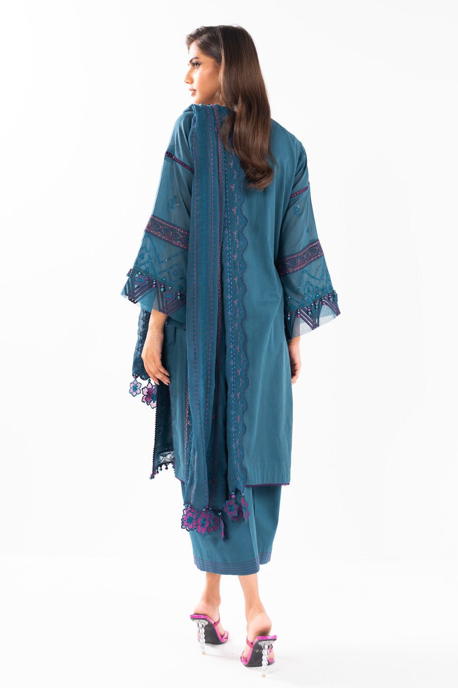 Alkaram | Luxury Lawn 24 | EC-06-24