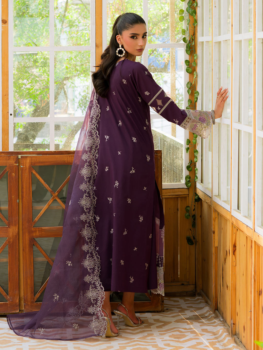 Mahnur | Bella Lawn 24 | BL - 11