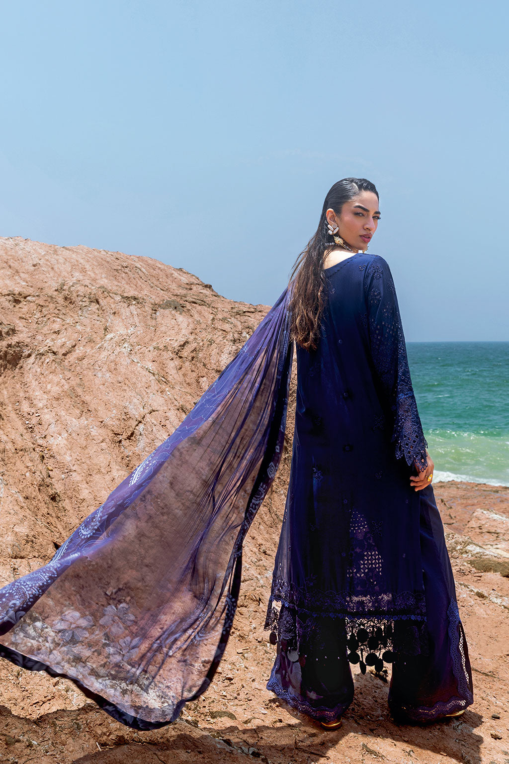 Afsanah | Lost in Waves | A-202